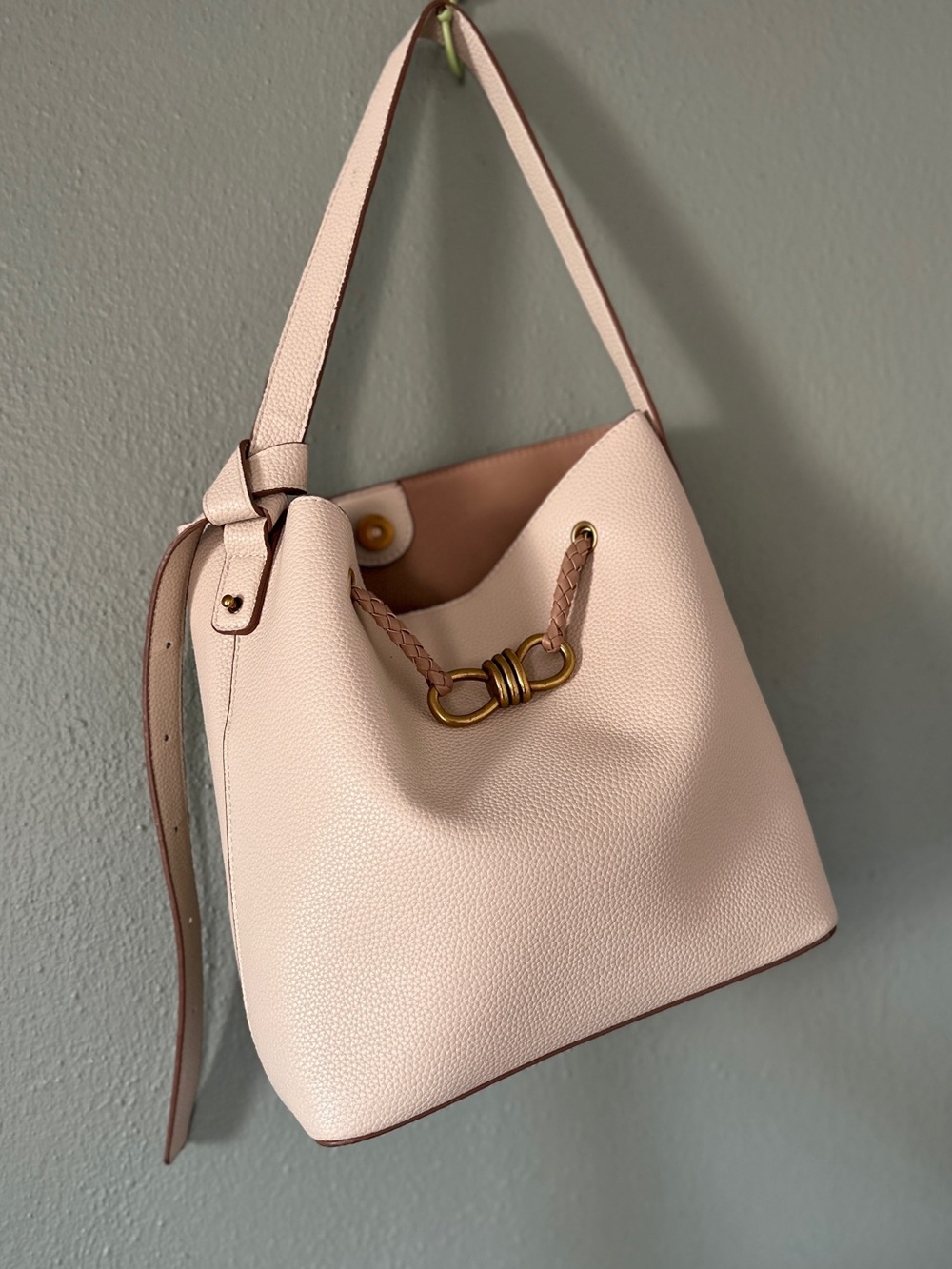 CROSSI Slouchy Vegan Pebbled Leather Bucket Bag
